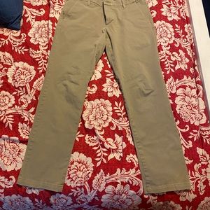 Men’s Dokkers khaki pants.  Size 34x34, good cond. dress pants.